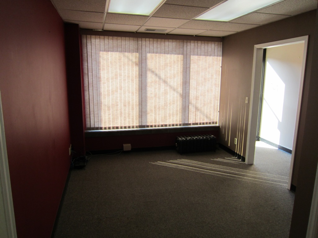 Office space for rent in downtown Mankato